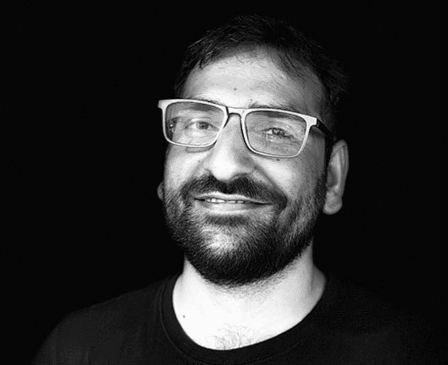 employee image
